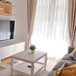Terrace & Free Parking Apartment Split