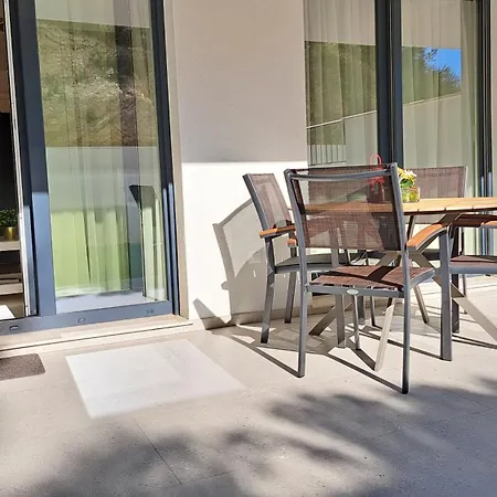 Terrace & Free Parking